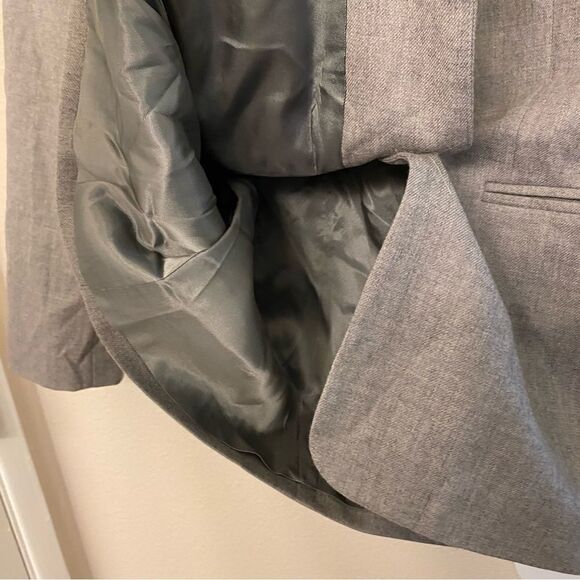 Lands End woman’s vintage 100% wool gray suit Buisness 2 button blazer jacket-12 - Picture 7 of 10